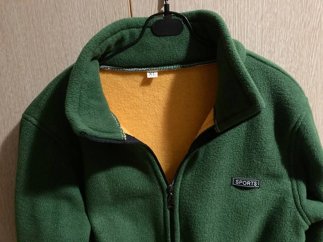 Толстовка флисовая размер 42-44 - Толстовки (Одежда) в Владивосток
