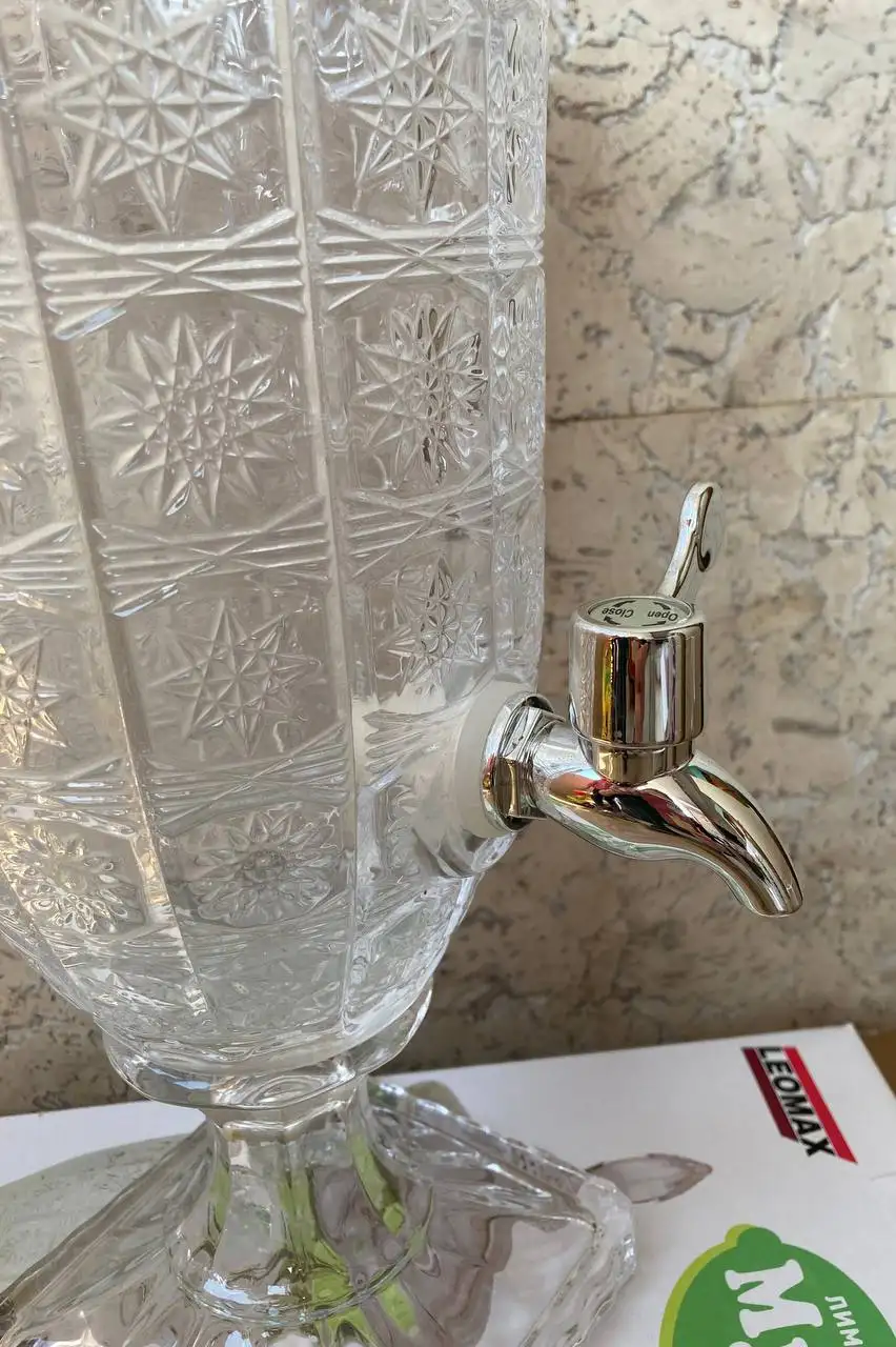 Диспенсер Лимонадница стеклянный с краном 2 литра - Посуда (Барахолка) в Владивосток