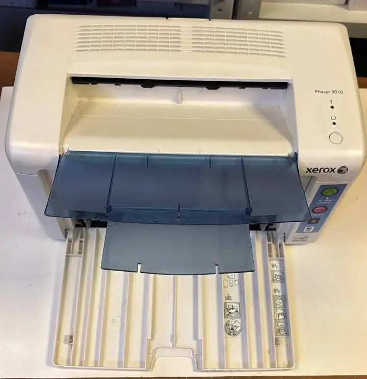Принтер лазерный Xerox Phaser 3010 с картриджем - Оргтехника (Электроника) в Владивосток