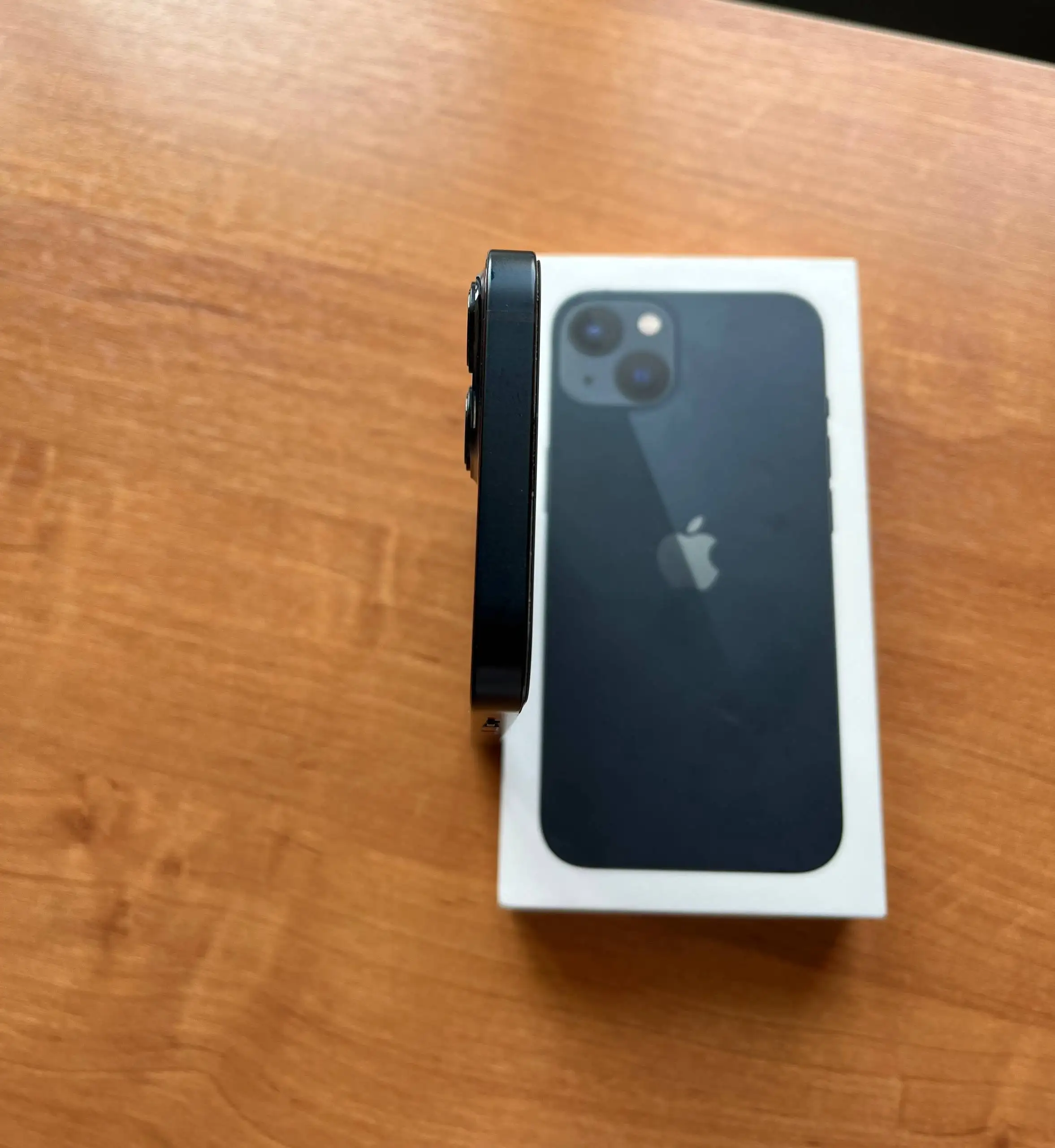 iPhone 13 128gb в отличном состоянии - Смартфоны (Электроника) в Владивосток