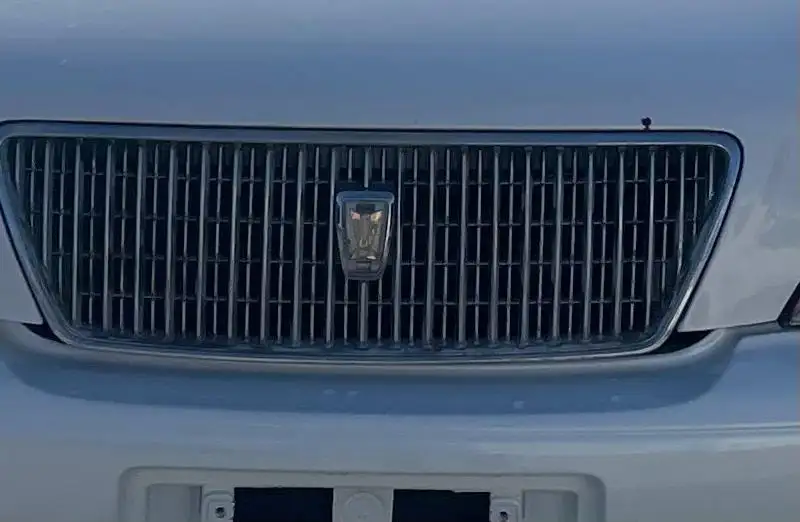 Продажа решетки и бампера на Toyota Cresta - Запчасти (Авто) в Владивосток