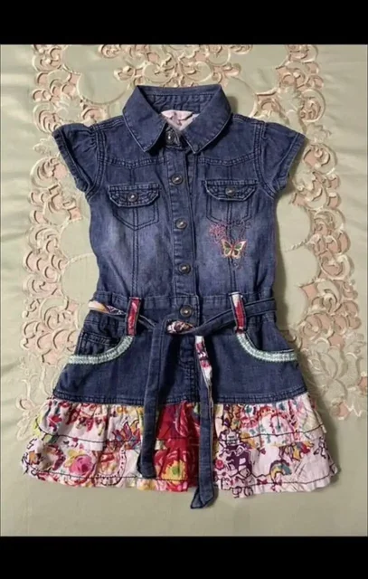 Продам платье для девочки на рост 104-110 см - Уход за младенцами в Владивосток