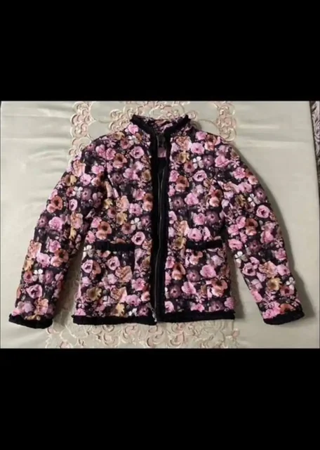 Курточка для девочки на рост 140 см с цветочным принтом - Косплей в Владивосток
