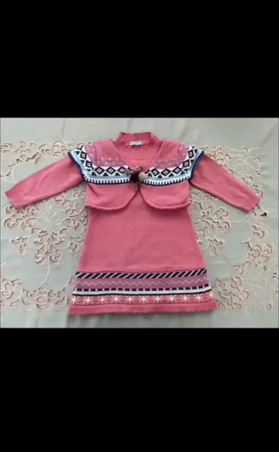 Вязаное платье с жилеткой для девочки на рост 80 см - Косплей в Владивосток