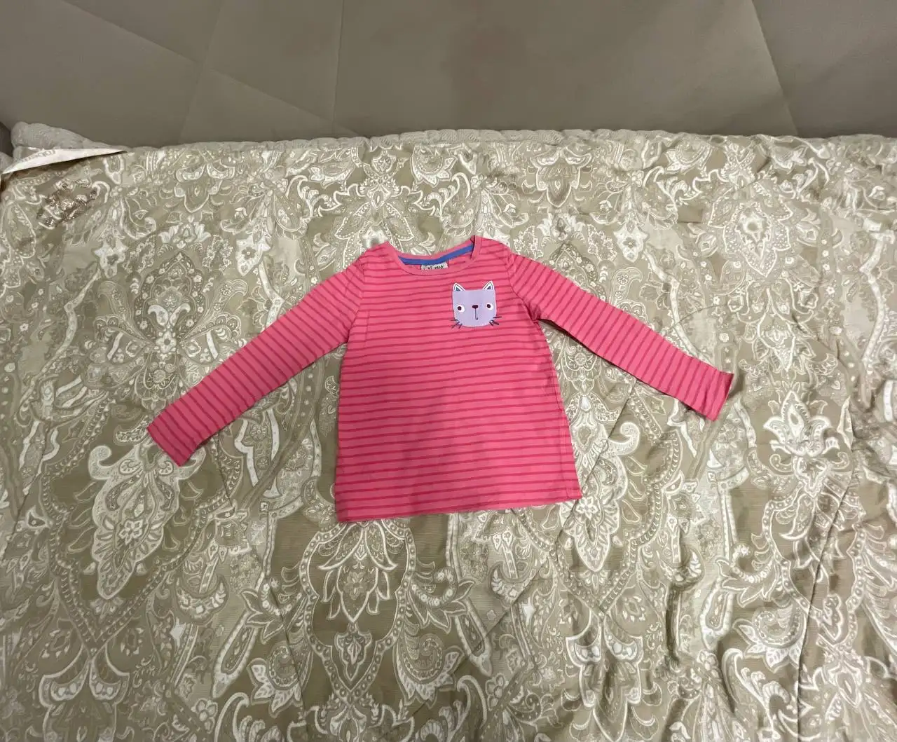 Кофточка для девочки на рост 116 см - Детская одежда (Одежда) в Владивосток