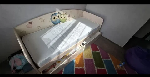 Кровать Б/У с матрацем 190×80 - частное объявление в Артем