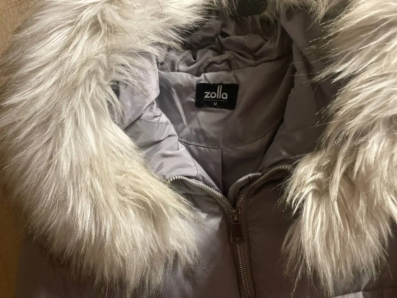 Пальто-пуховик женское зимнее Zolla размер М - Верхняя одежда (Одежда) в Владивосток