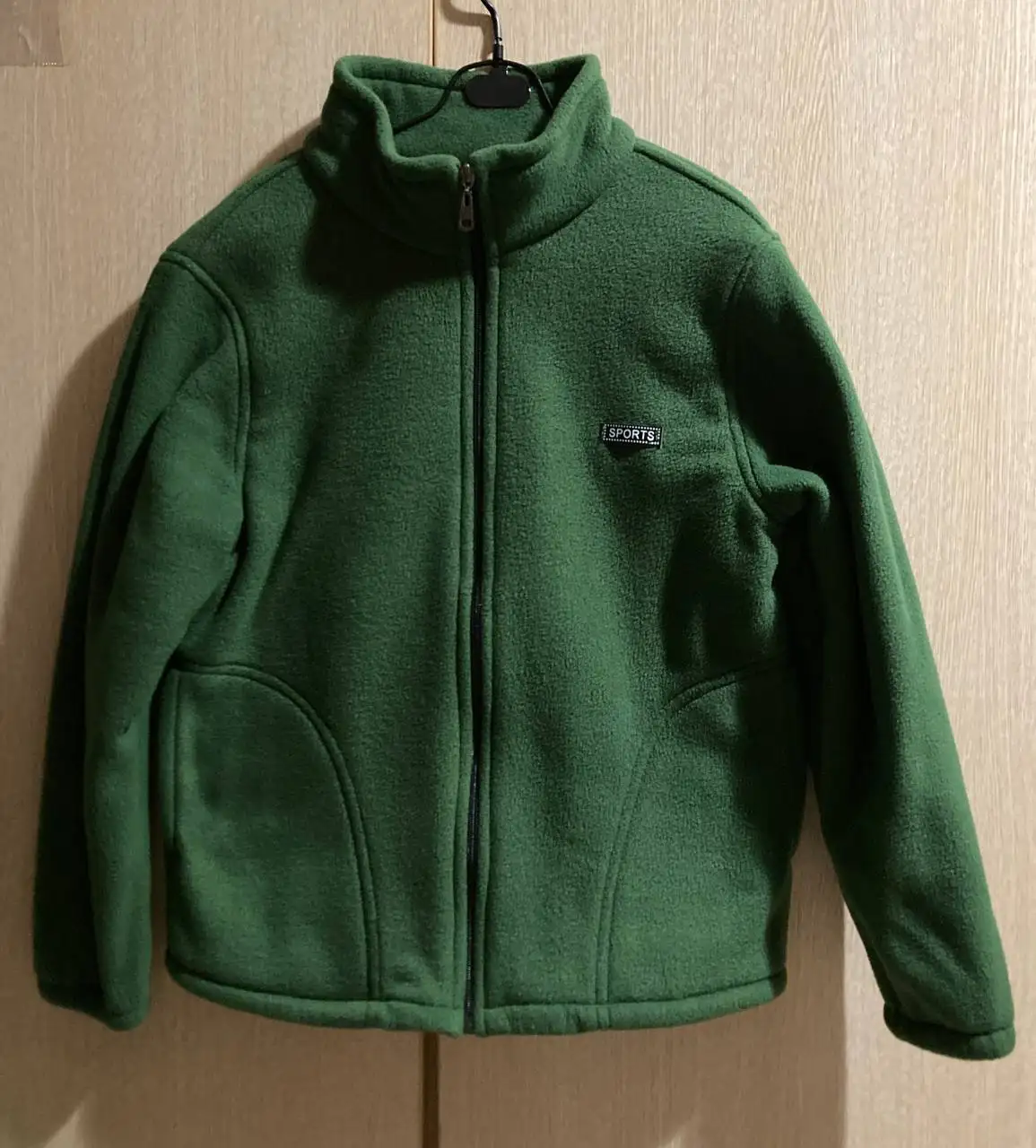 Толстовка новая флисовая, размер 42-44 - Верхняя одежда (Одежда) в Владивосток