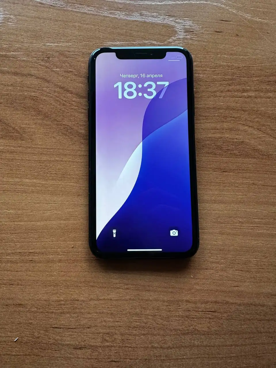 Продам iPhone XR 64 ГБ - Смартфоны и телефоны (Электроника) в Владивосток