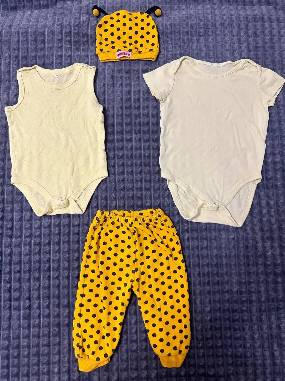 Продам детский комплект одежды - Одежда для детей (Товары для детей) в Владивосток