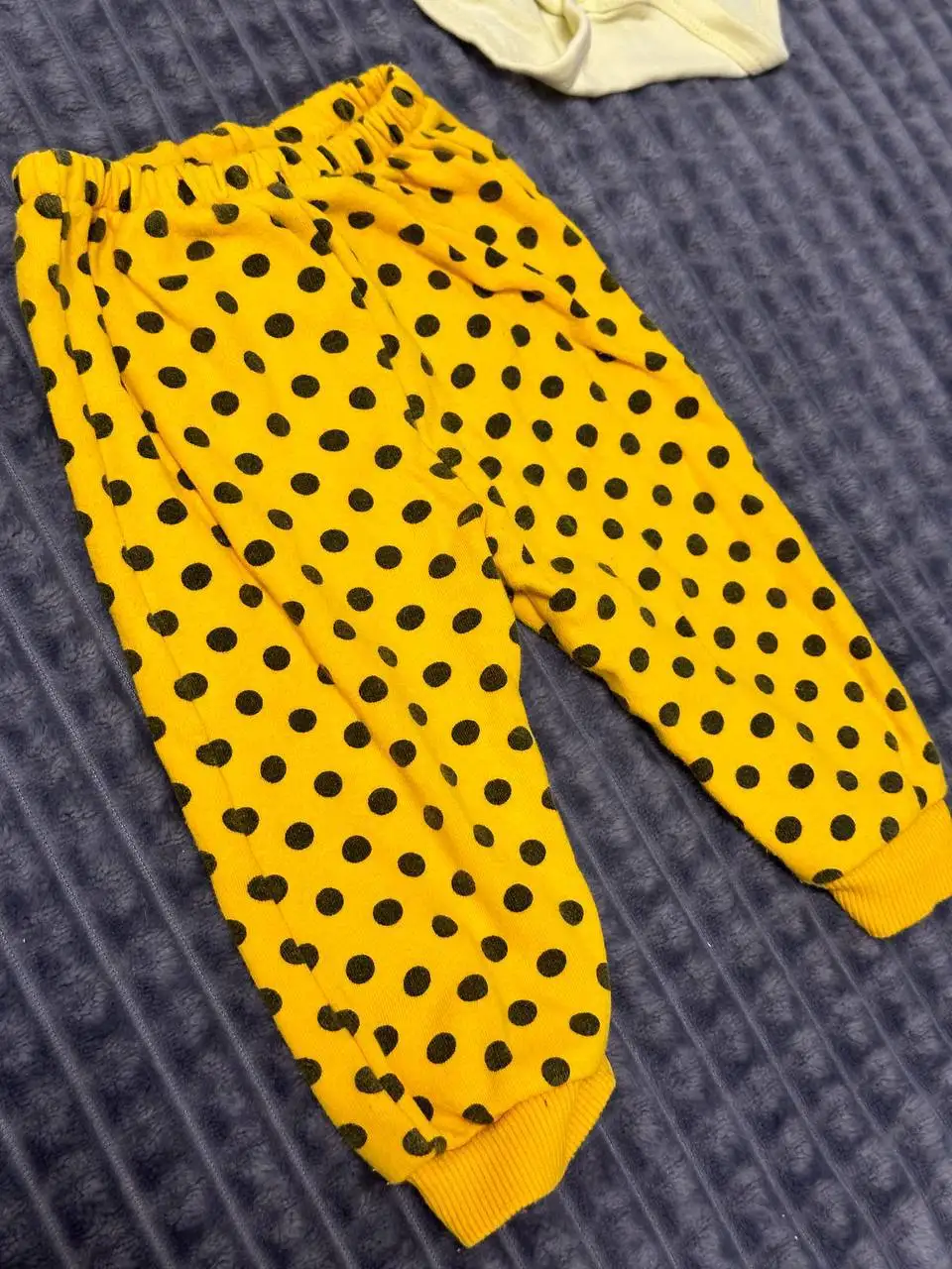 Продам детский комплект одежды - Одежда для детей (Товары для детей) в Владивосток