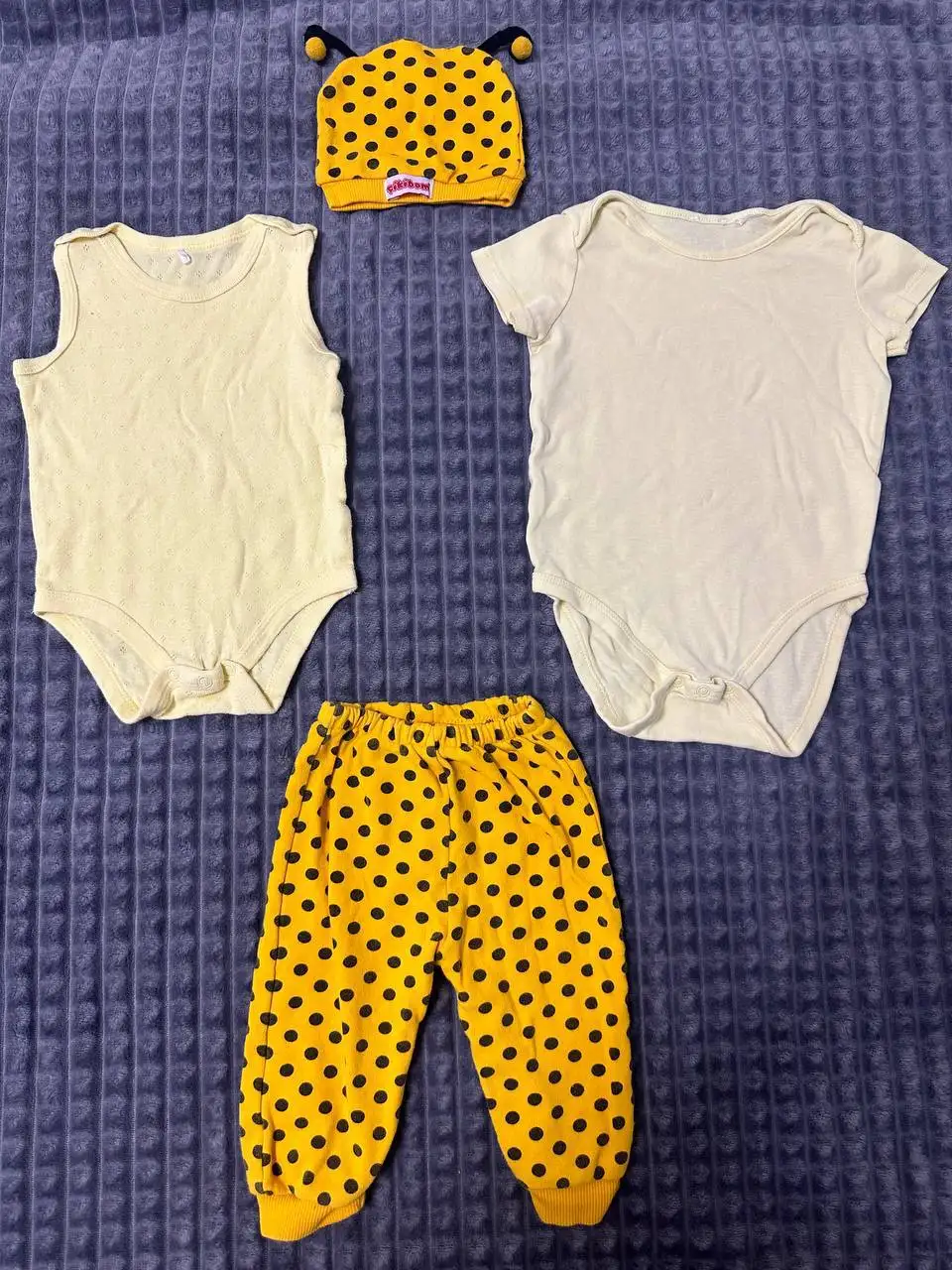 Продам детский комплект одежды - Одежда для детей (Товары для детей) в Владивосток