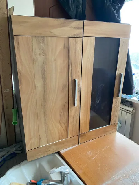 Кухонный гарнитур верхний с доводчиками - частное объявление в Владивосток