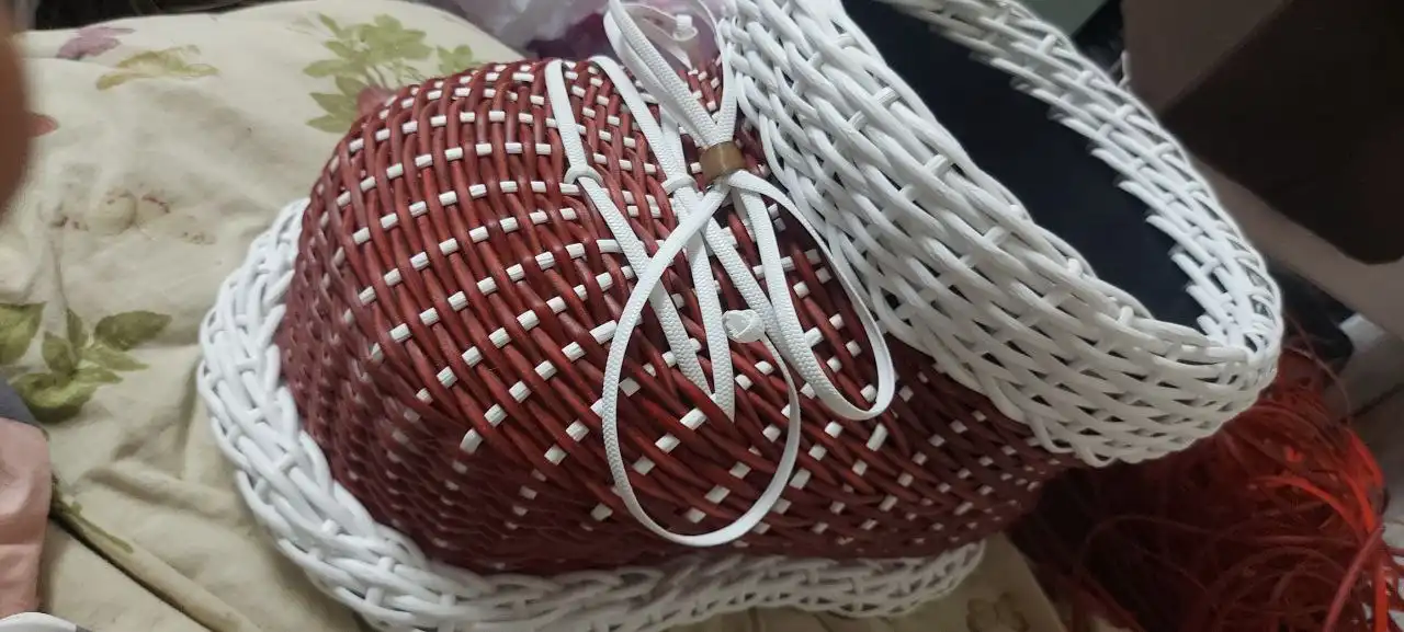 Новогодние изделия из ротанга