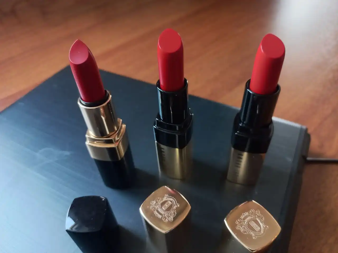 Косметика для лица: помады, тени, пудры, тона, румяна - Косметика для лица (Красота и здоровье) в Севастополь, Симферополь