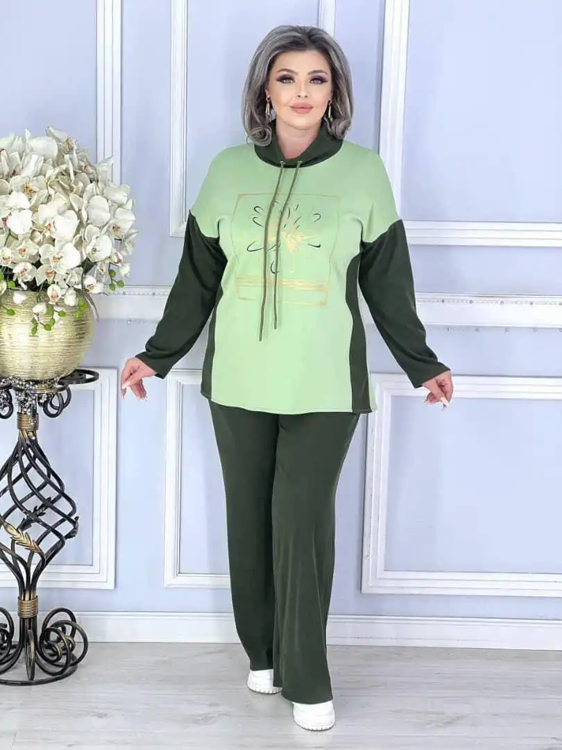 Костюм двойка кашемир лапша - Костюмы (Одежда) в Симферополь