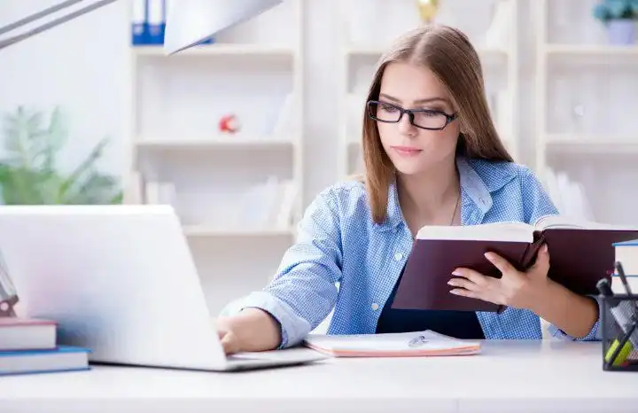 Услуги репетитора по английскому, французскому, итальянскому и математике - Репетиторство (Услуги) в Севастополь, Симферополь