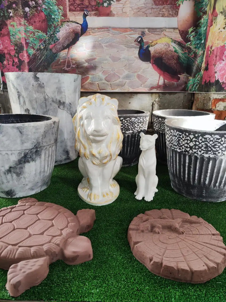 Бетонные изделия: вазоны, фигуры, плитка - Садовый декор (Для дома и дачи) в Севастополь
