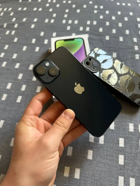 Продам iPhone 14 128 GB Midnight - Электроника в Оренбург