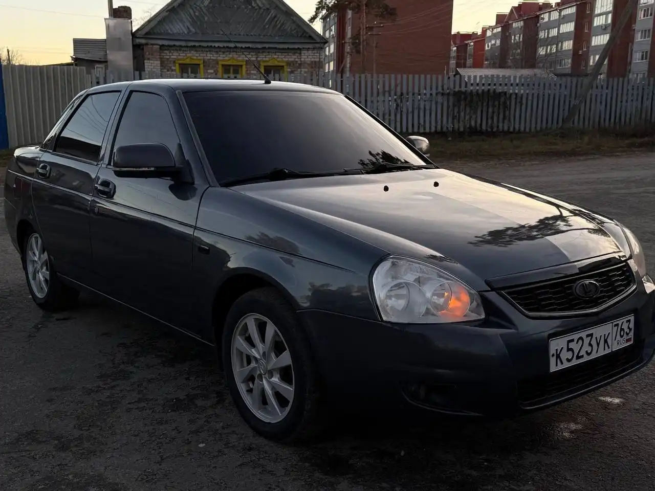 Продажа Lada Priora 2 2014 года с кондиционером в отличном состоянии