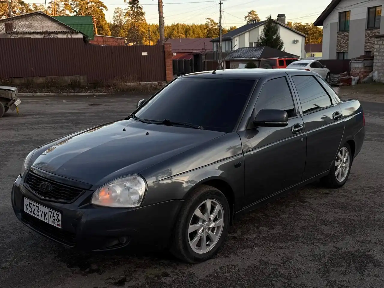 Продажа Lada Priora 2 2014 года с кондиционером в отличном состоянии