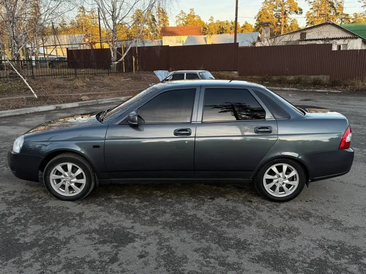 Продажа Lada Priora 2 2014 года с кондиционером в отличном состоянии