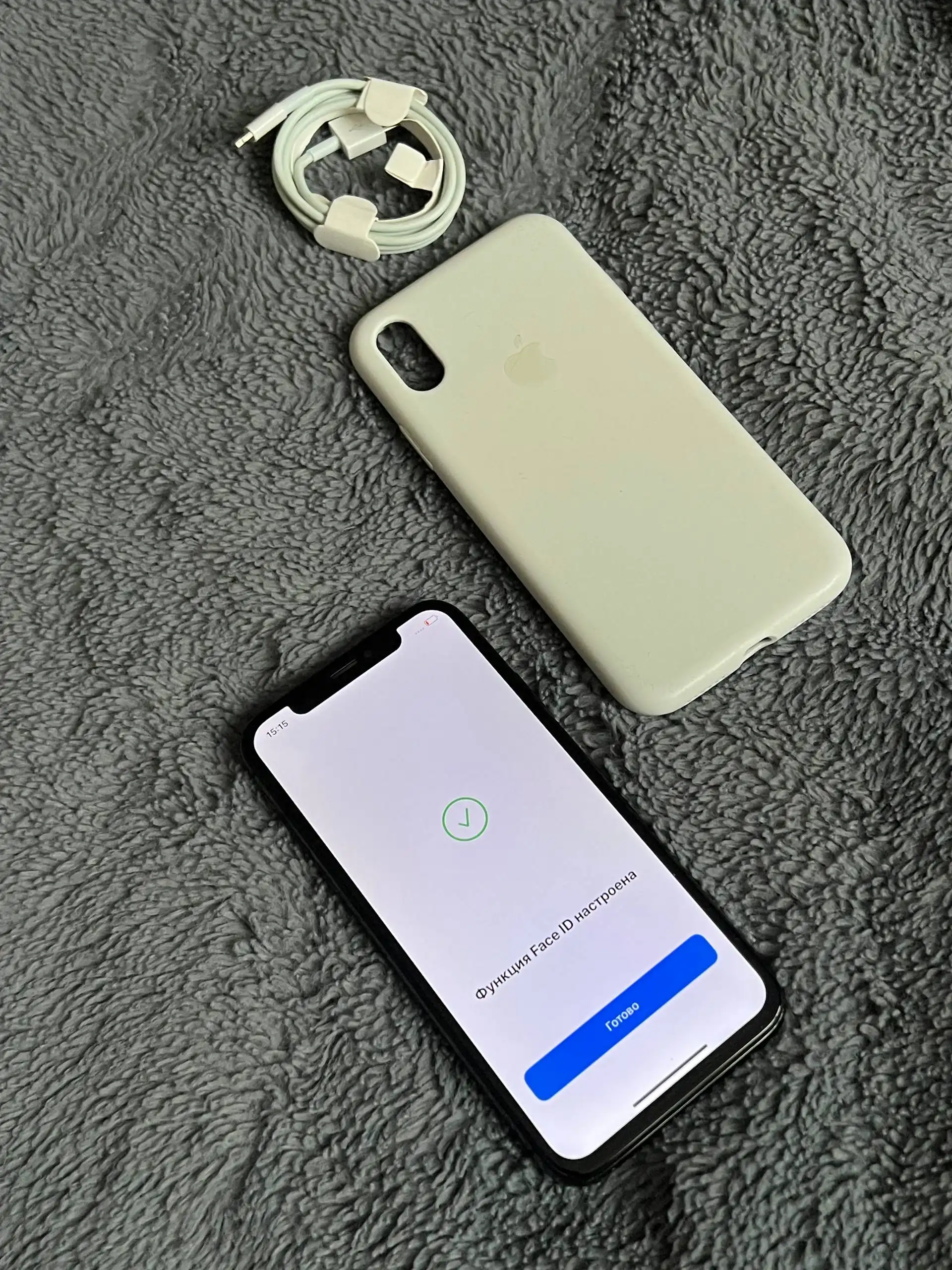 Продам iPhone Xs 64 gb Black