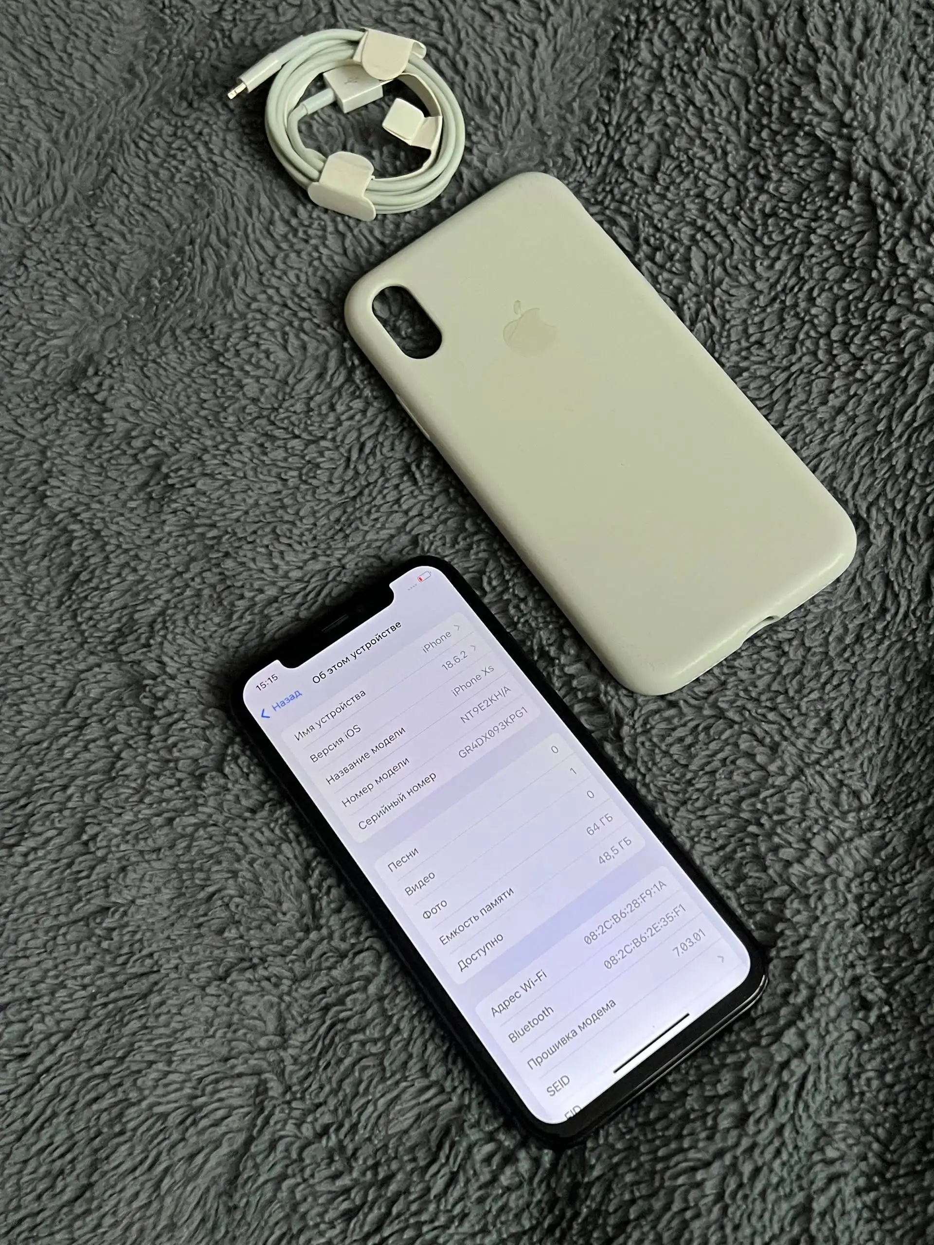 Продам iPhone Xs 64 gb Black