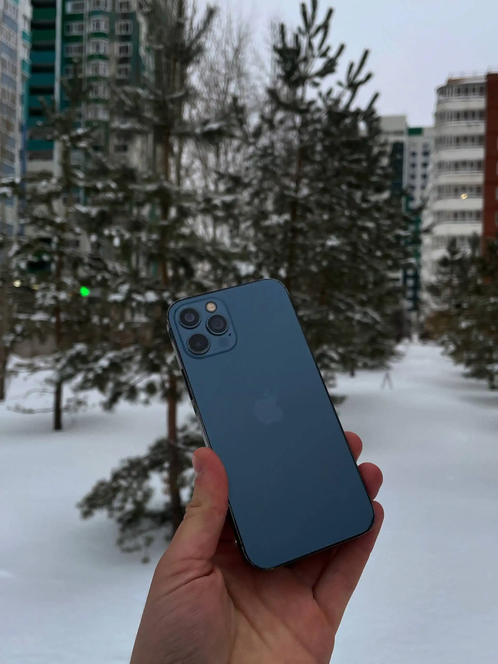 Продам iPhone 12 Pro 256 gb Pacific Blue