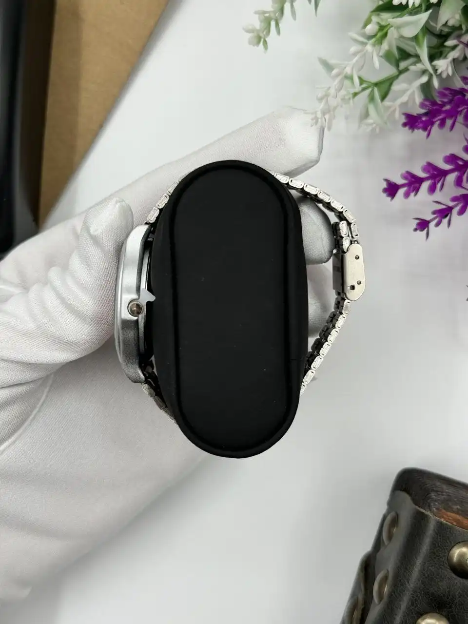 Наручные часы с кварцевым механизмом