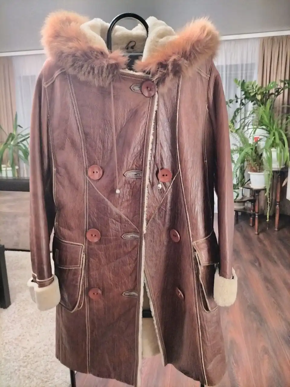Женская дублёнка размер 42-44