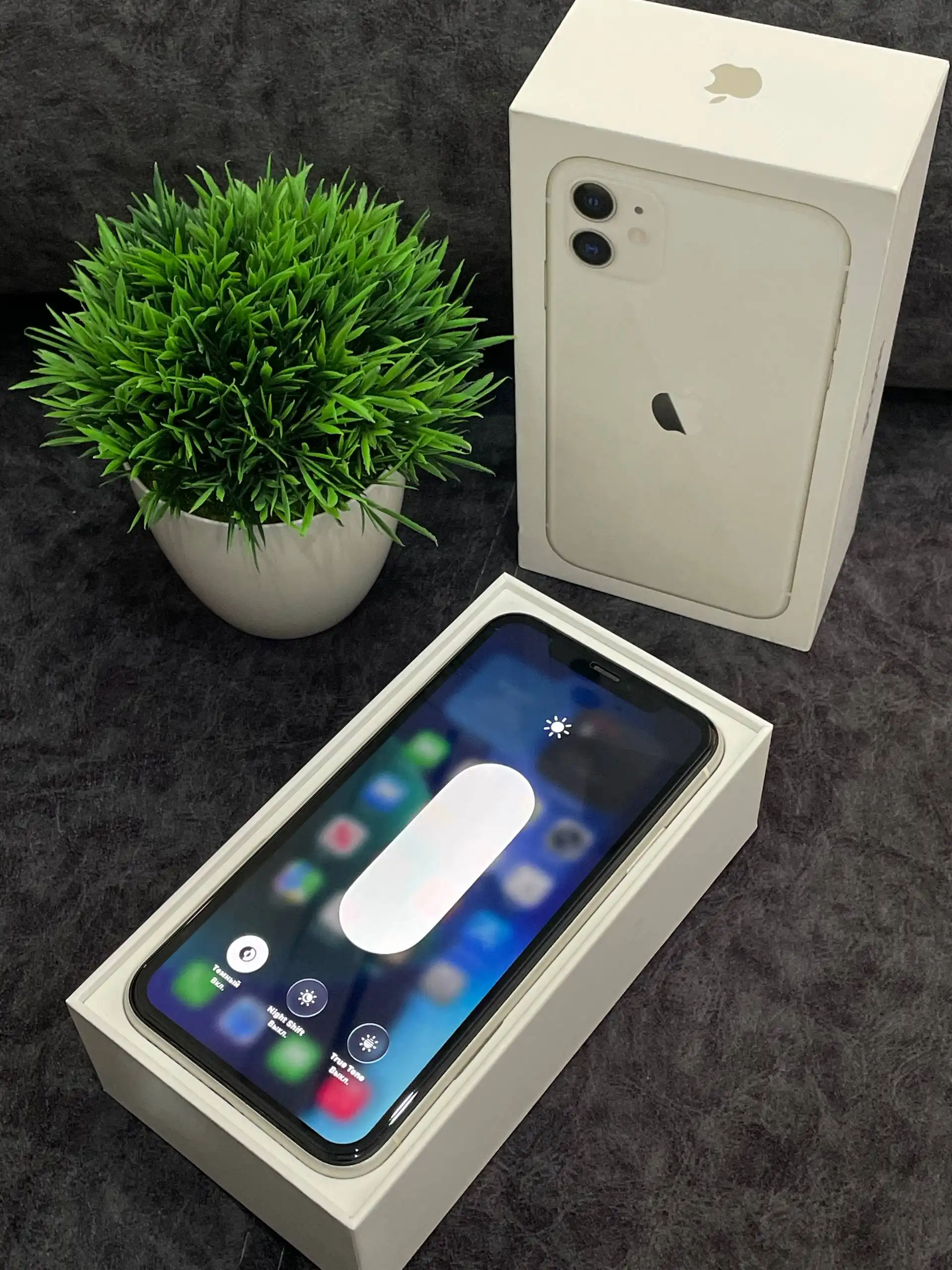 Продам iPhone 11 128 GB White в идеальном состоянии - Телефоны (Электроника) в Оренбург