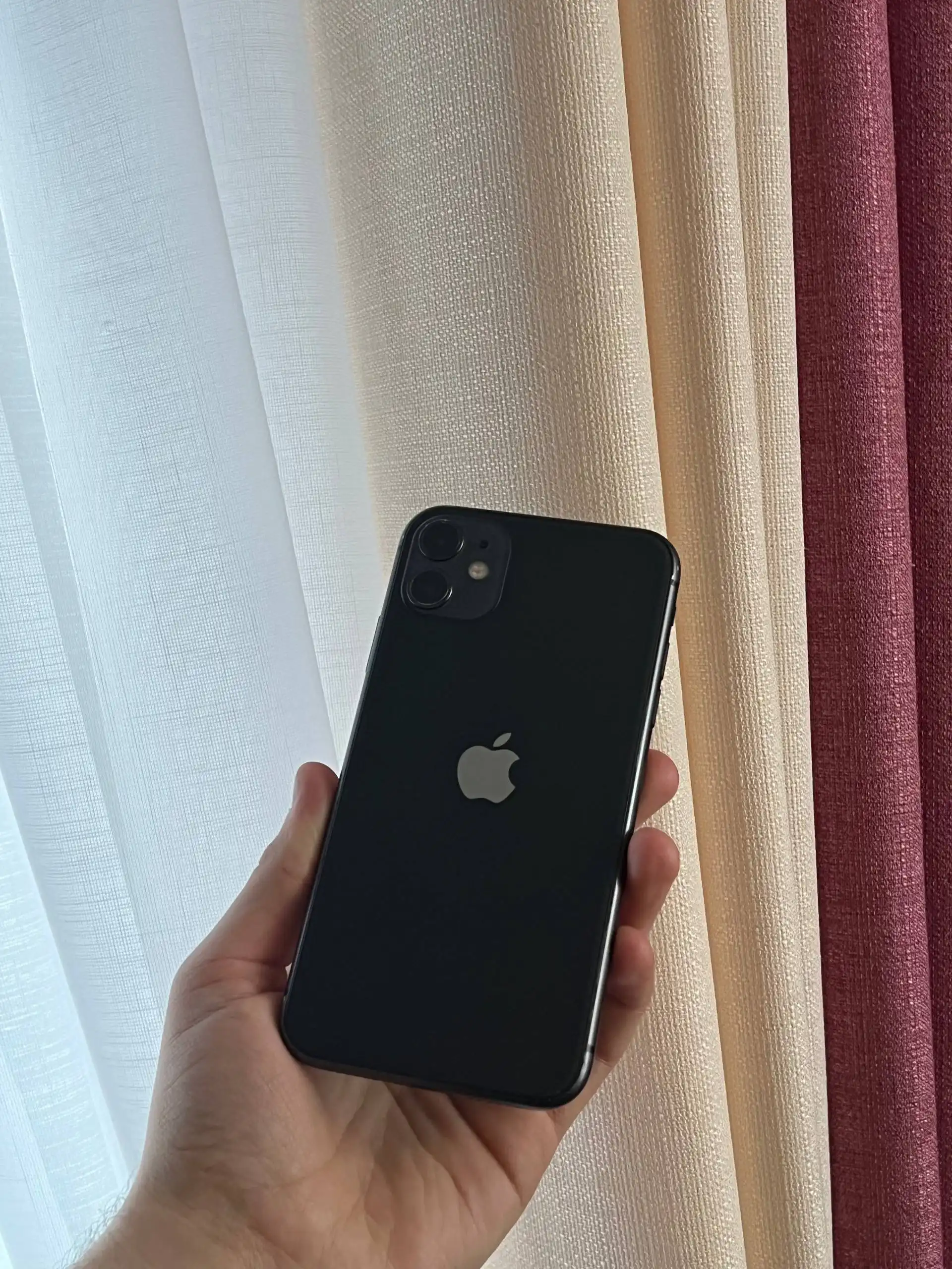 Продам iPhone 11 64 GB Black - Смартфоны (Электроника) в Оренбург