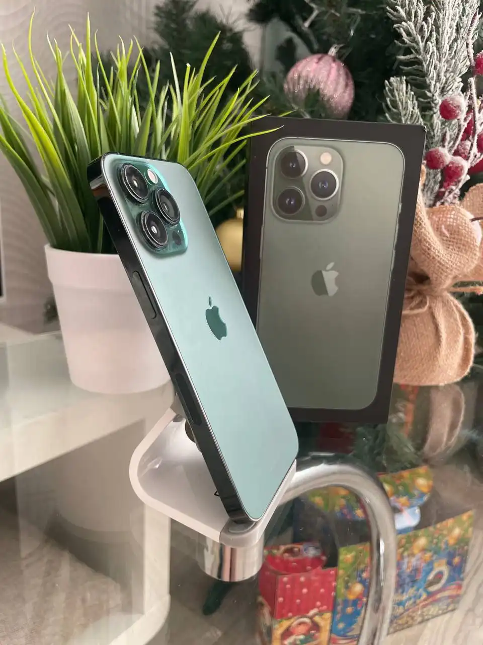 iPhone 13 Pro 256 ГБ Green в идеальном состоянии - Смартфоны (Электроника) в Оренбург