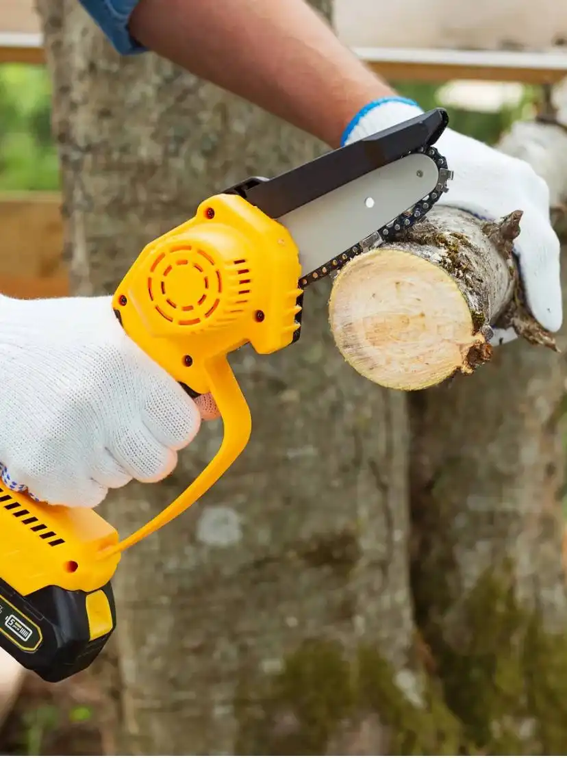 Новая аккумуляторная пила полная комплектация - Инструменты (Барахолка) в Оренбург