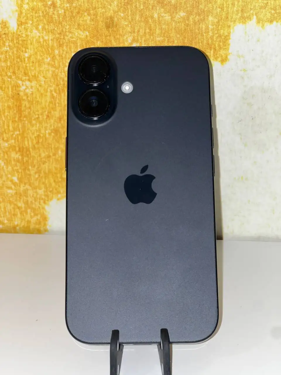 Продам iPhone 16 черный 128 ГБ - Смартфоны (Электроника) в Оренбург