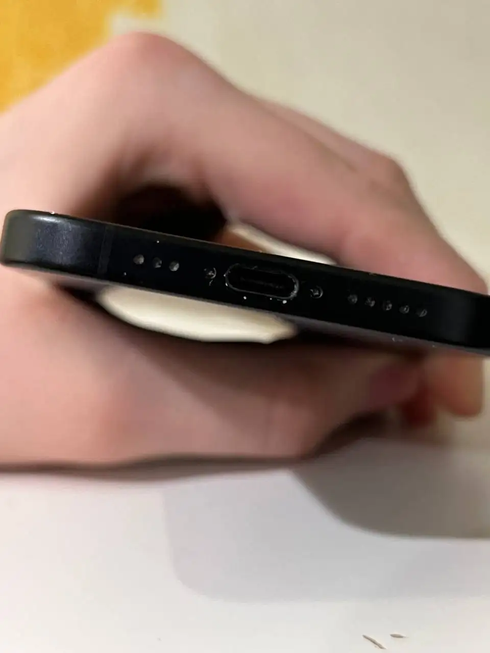 Продам iPhone 16 черный 128 ГБ - Смартфоны (Электроника) в Оренбург