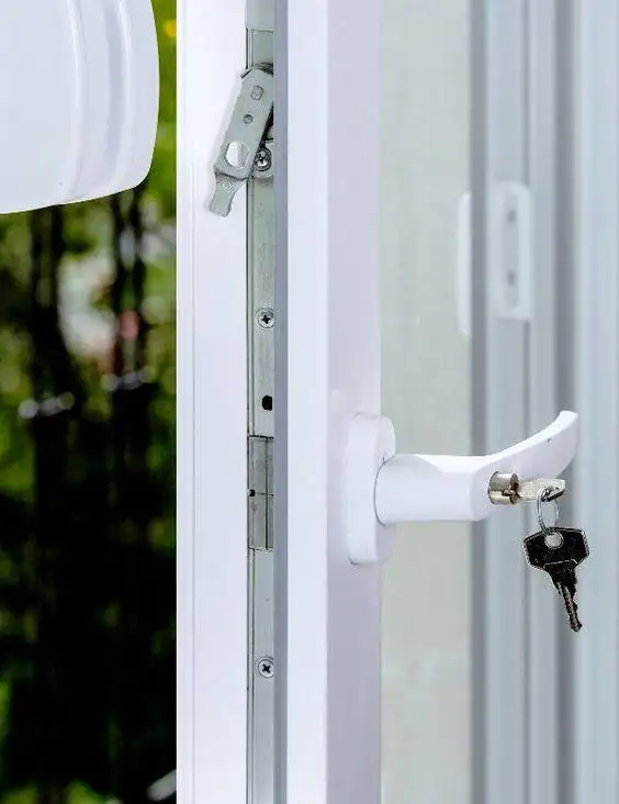 Полный комплекс работ по ремонту, утеплению окон и дверей - Ремонт и строительство (Услуги) в Оренбург