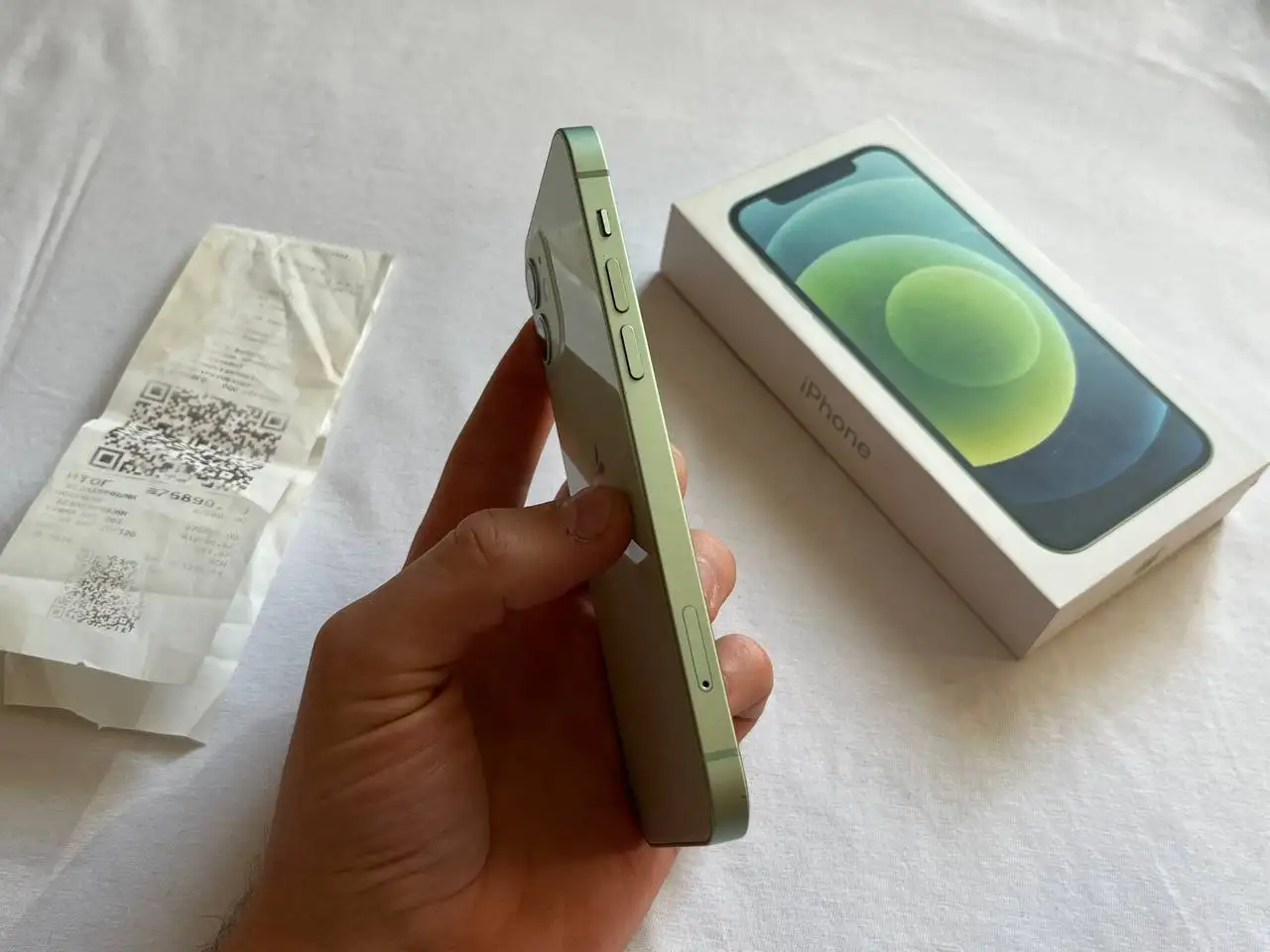 Продам iPhone 12 128 GB в отличном состоянии - Смартфоны и телефоны (Электроника) в Оренбург