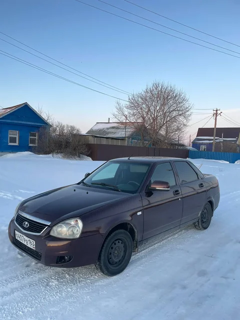 Продам Ладу Приору 2012 года выпуска - Шины и диски в Оренбург