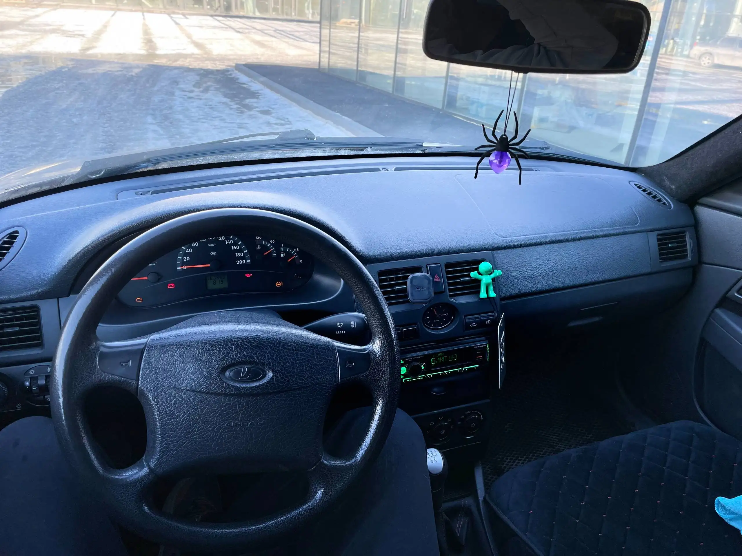 Продам Ладу Приору 2012 года выпуска - Легковые автомобили (Авто) в Оренбург