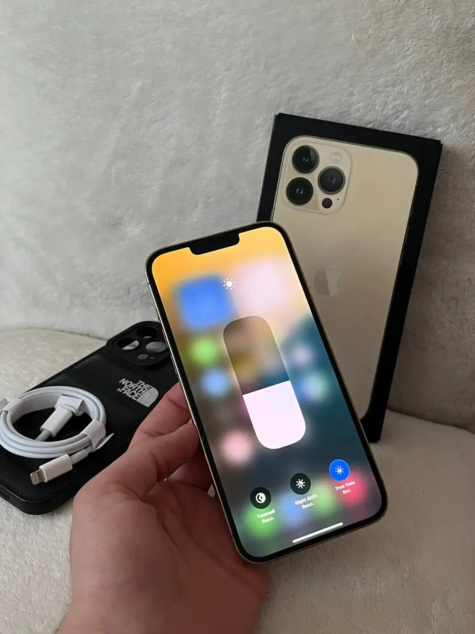 Продам iPhone 13 Pro Max 256 GB Gold - Смартфоны (Электроника) в Оренбург