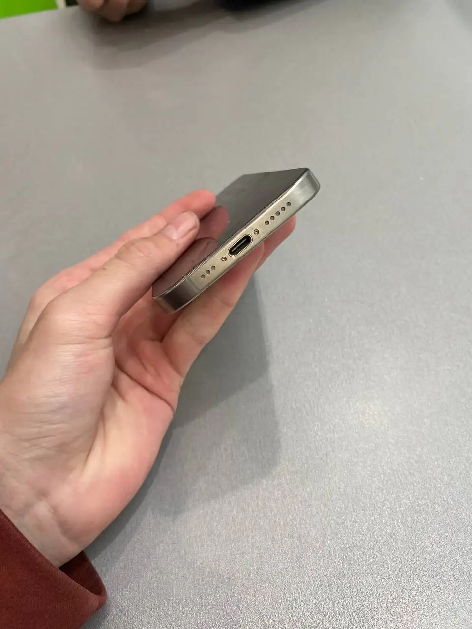 iPhone 16 Pro на обмен - Смартфоны (Электроника) в Оренбург