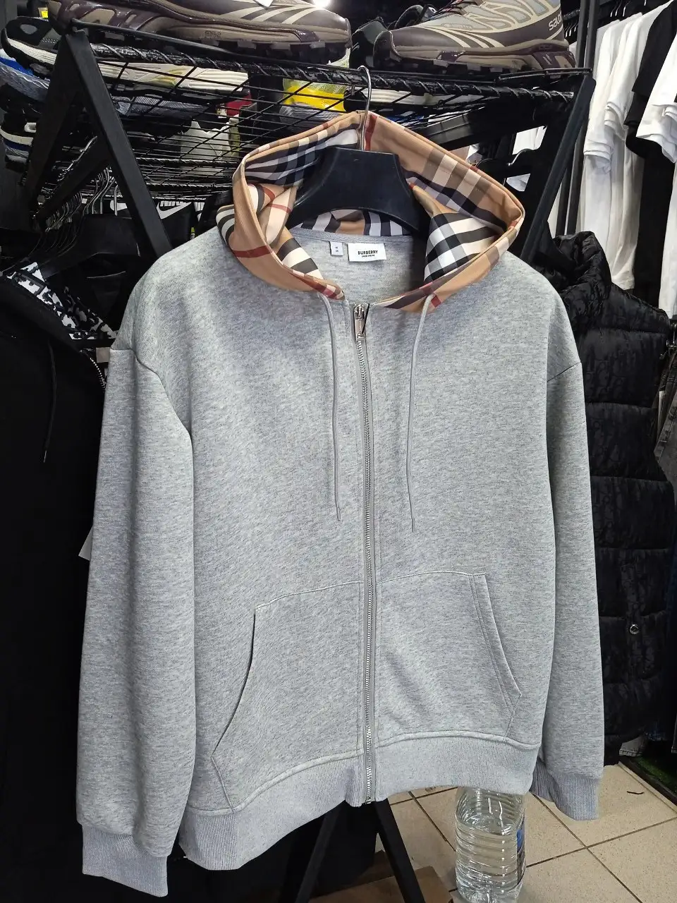 Зипка Барбери размеры 46-54 - Верхняя одежда (Одежда) в Оренбург