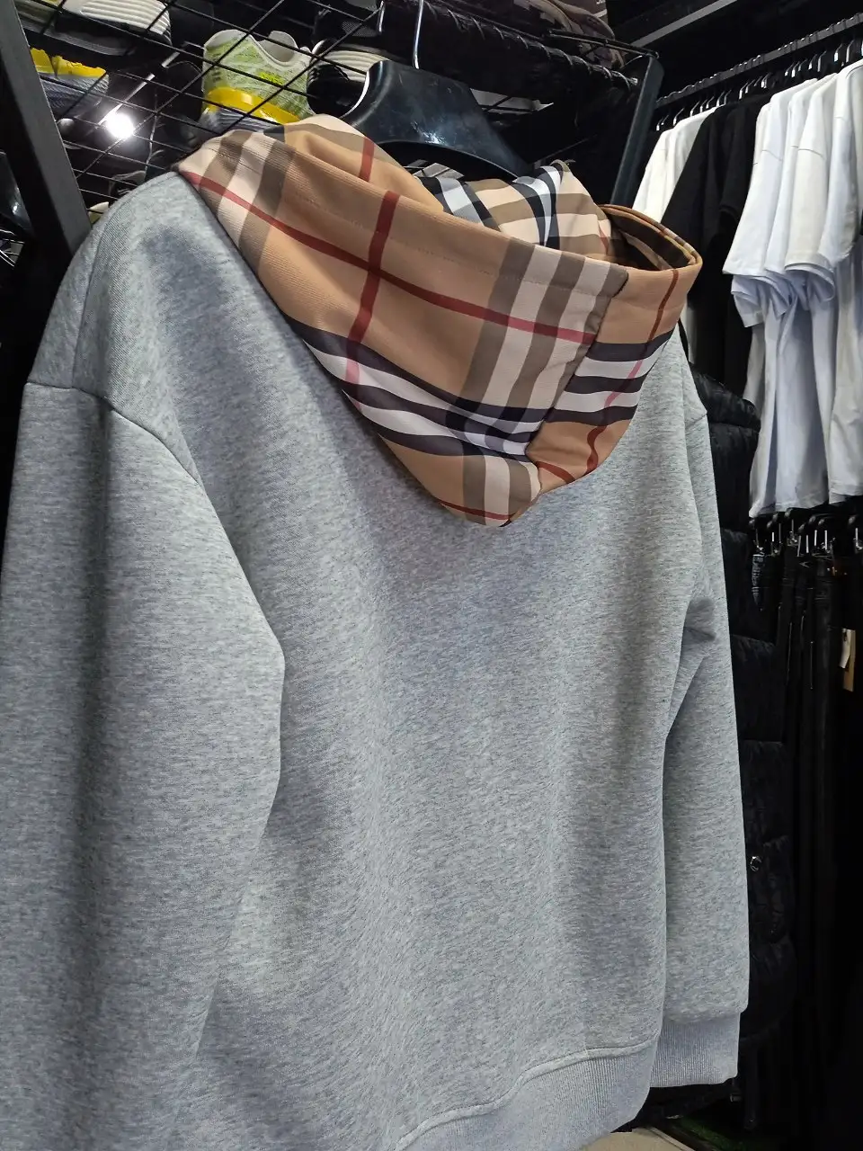 Зипка Барбери размеры 46-54 - Верхняя одежда (Одежда) в Оренбург