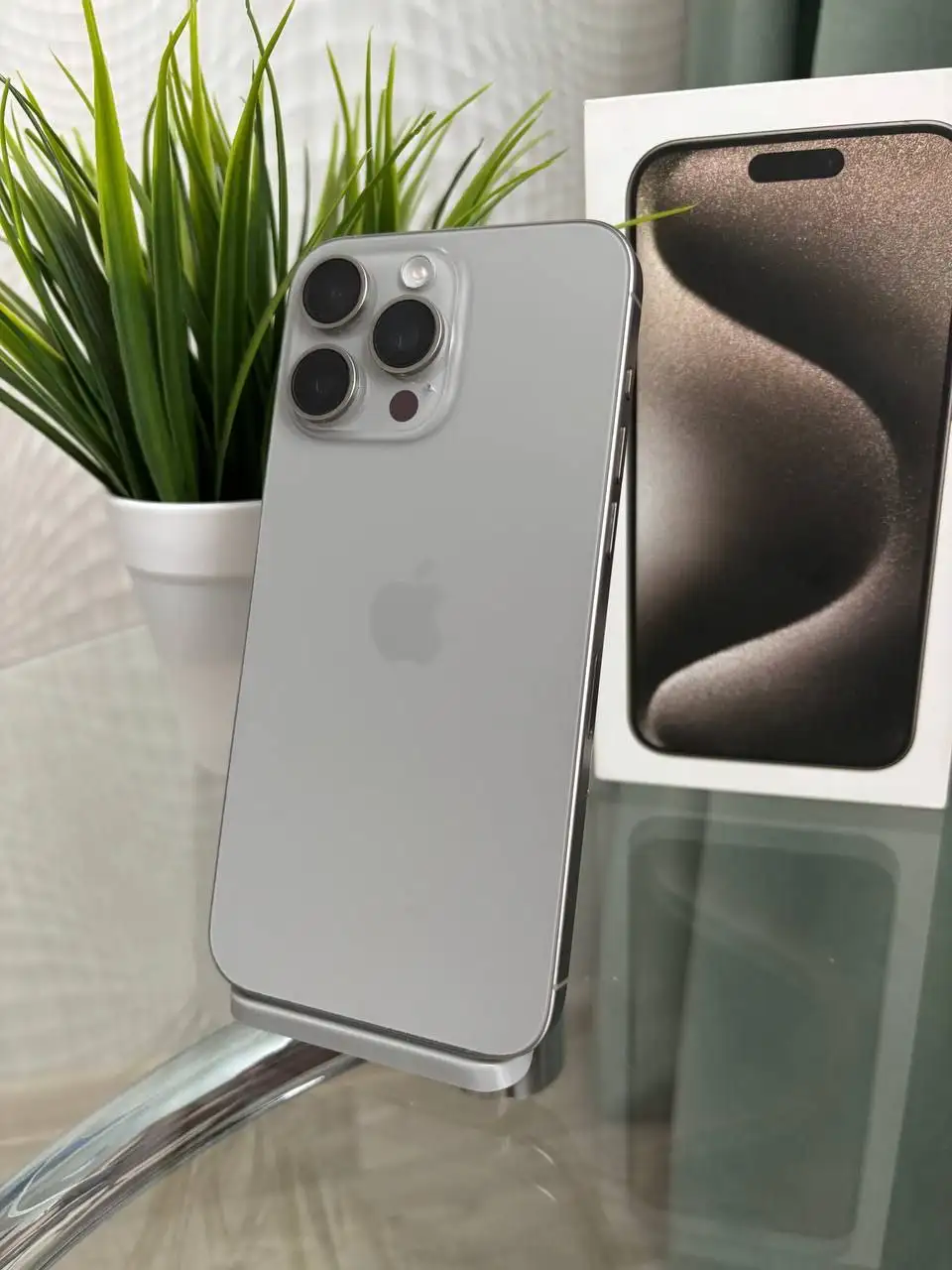 iPhone 15 Pro Max 512 GB в отличном состоянии - Смартфоны (Электроника) в Оренбург