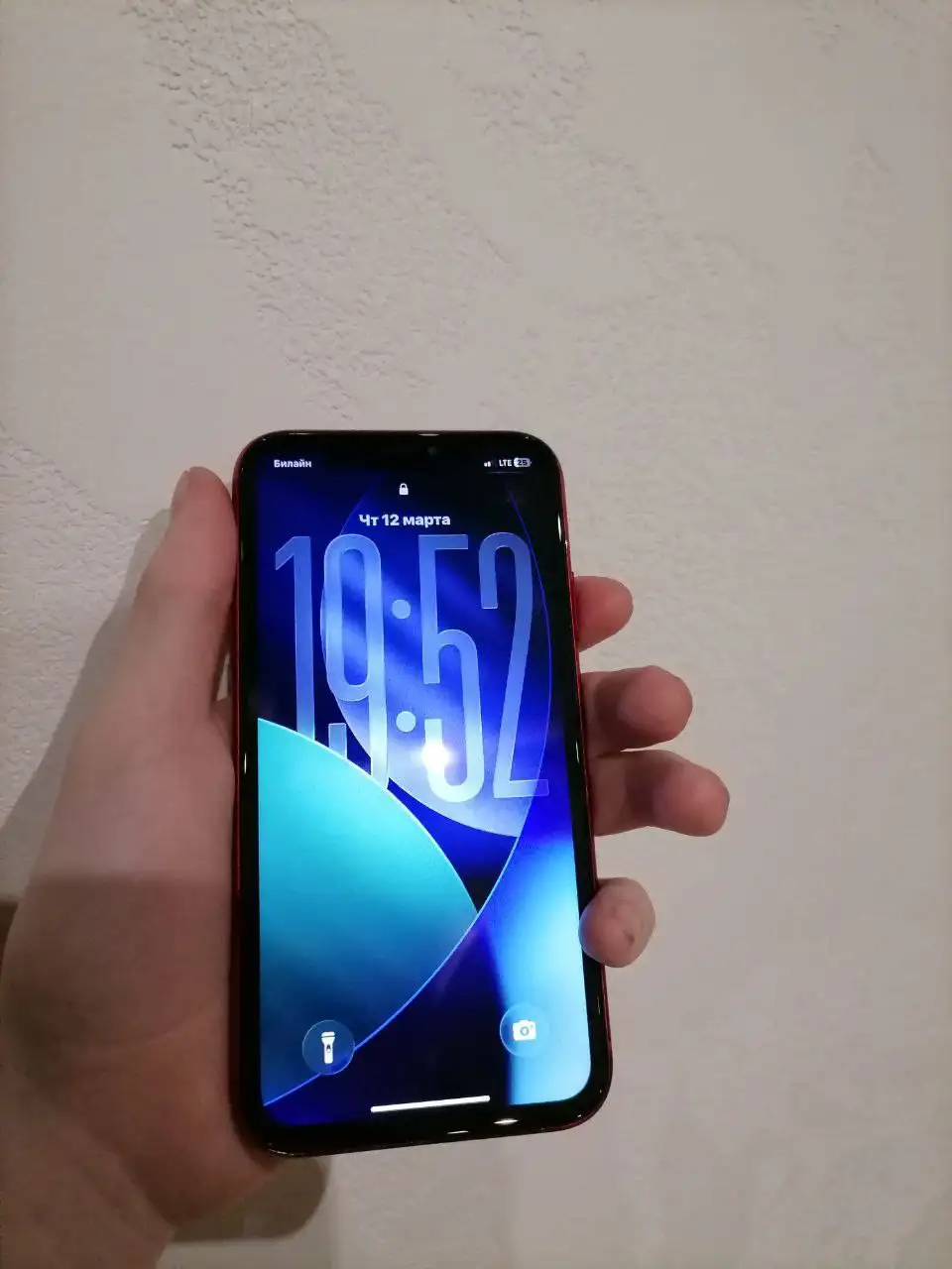 Продажа iPhone 11 красный 64GB - Смартфоны (Электроника) в Оренбург