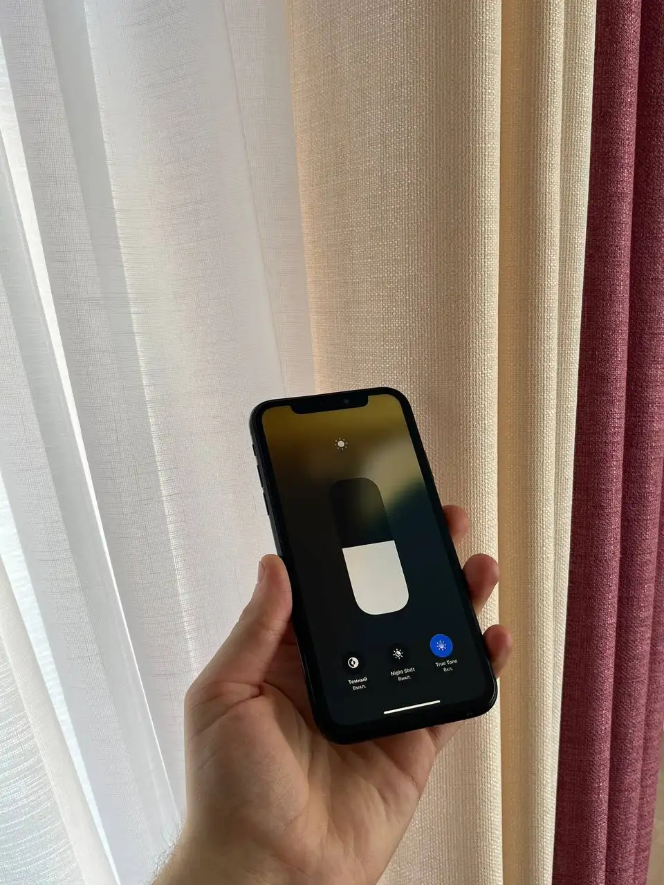 Продам iPhone Xr 64 GB Black - Смартфоны (Электроника) в Оренбург