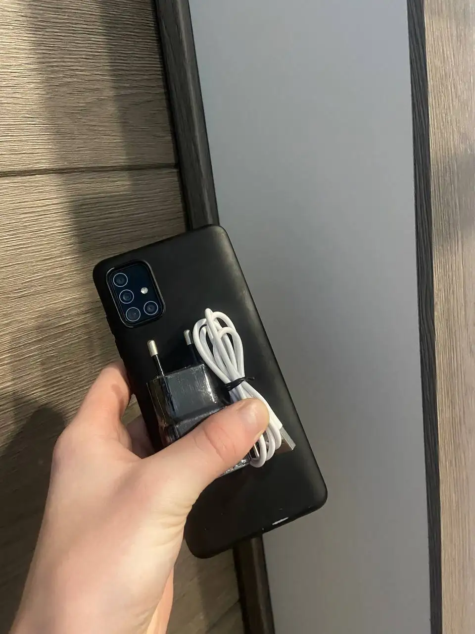 Продается Samsung A51 64GB с наушниками - Смартфоны (Электроника) в Оренбург