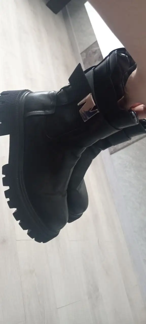 Продажа одежды 40 размера - Одежда в Оренбург